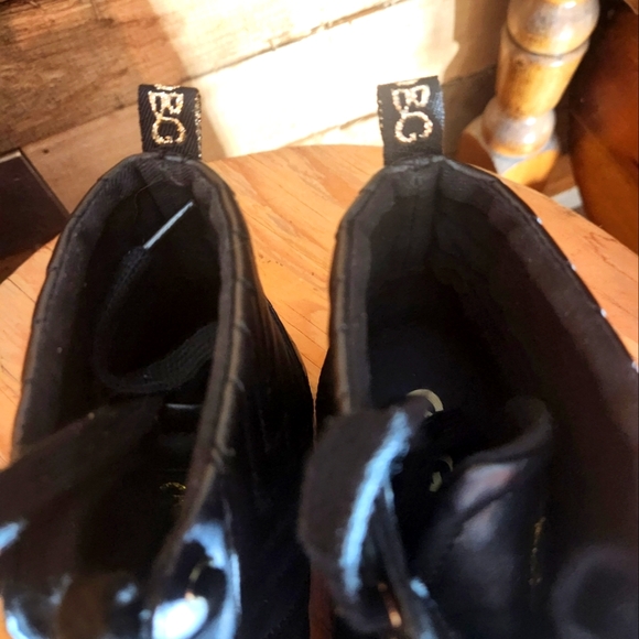 GBG GUESS LOS ANGELES ONIA HIGH TOP SNEAKERS- WOMEN'S SIZE 8.5 - Picture 12 of 13